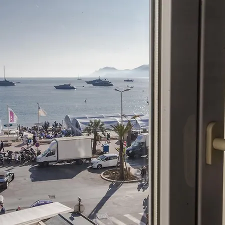 Bleu Rivage Daire *
